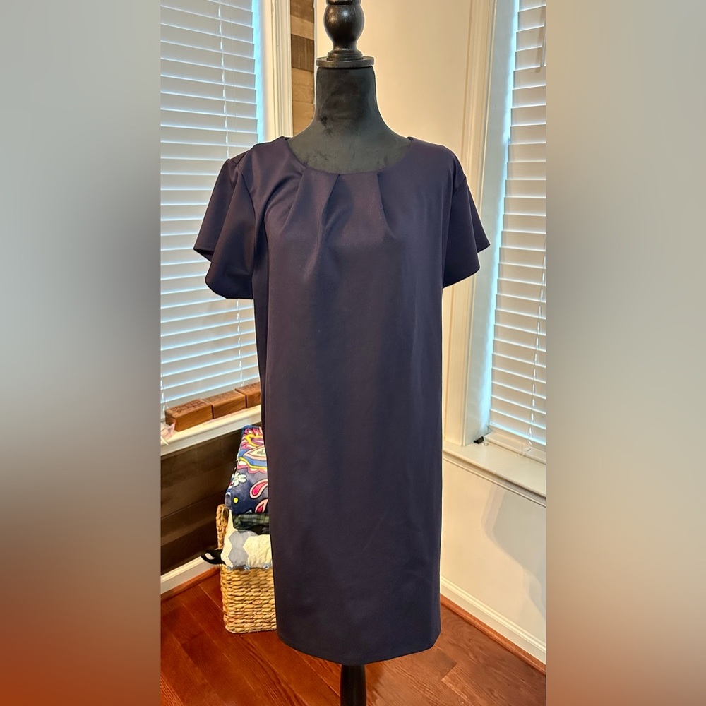 Lands’ End Chic Dark Blue Short Sleeve Dress